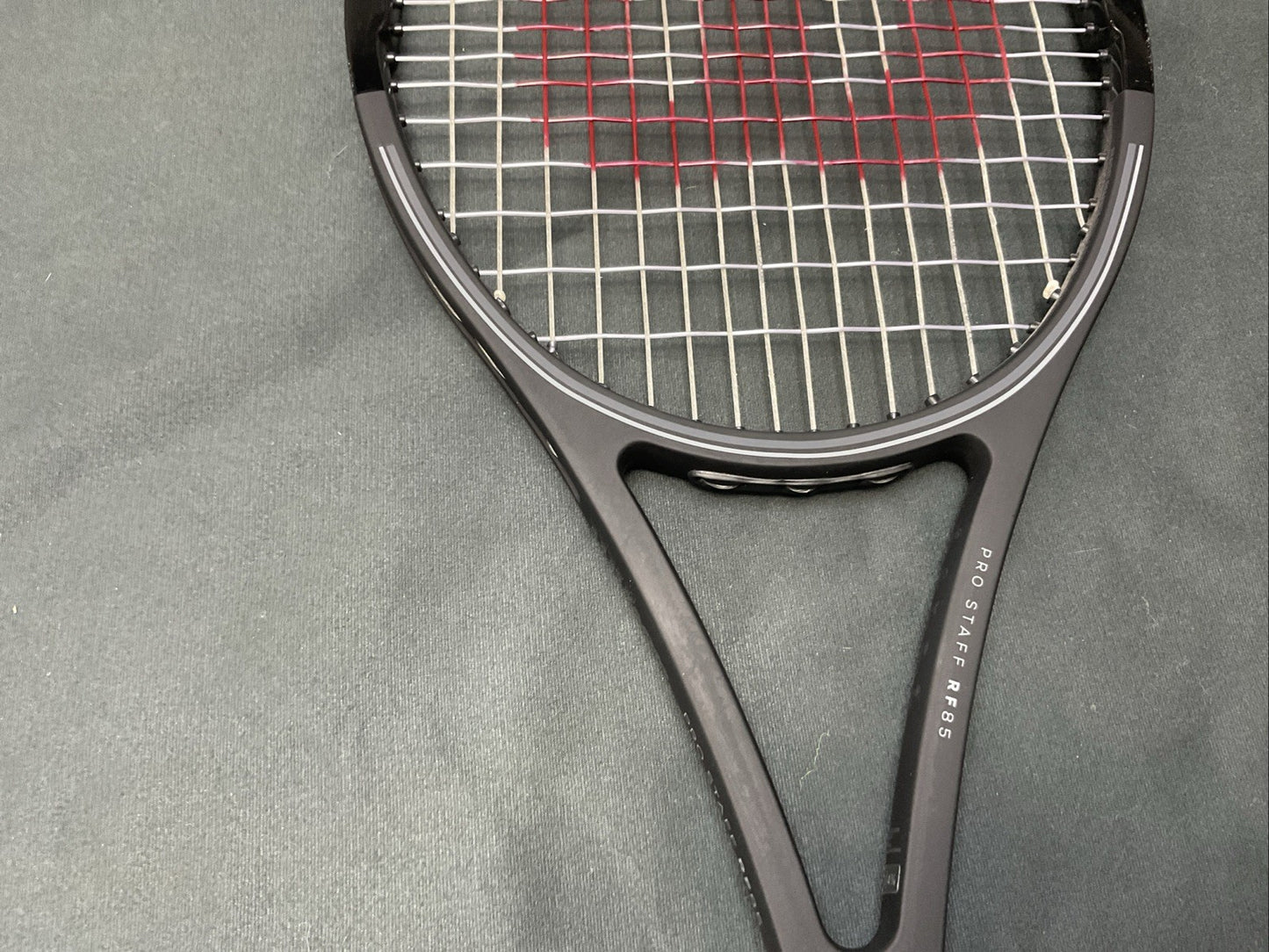 Wilson Pro Staff RF85 Limited Edition Grip Size 4 3/8, L3