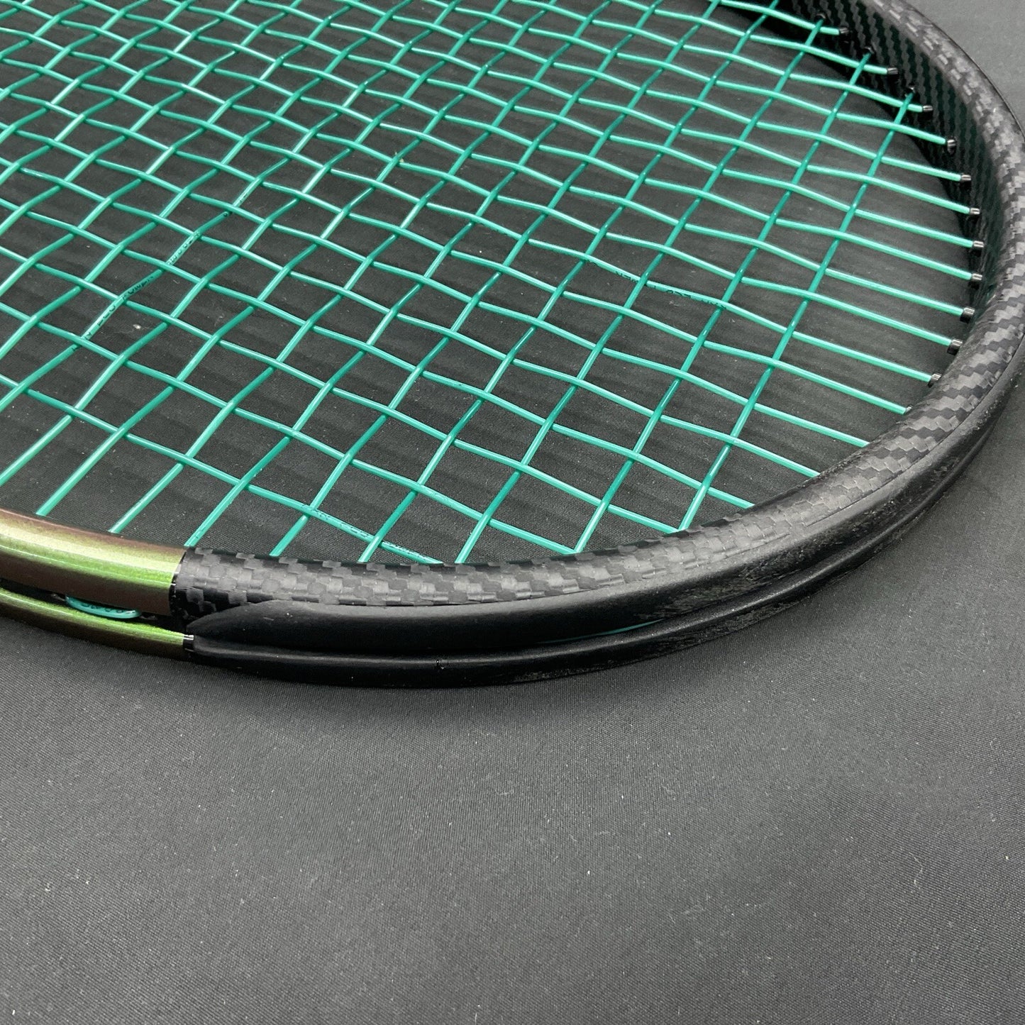 Wilson Blade Pro 18/20 V8 Tennis Racquet 4 3/8
