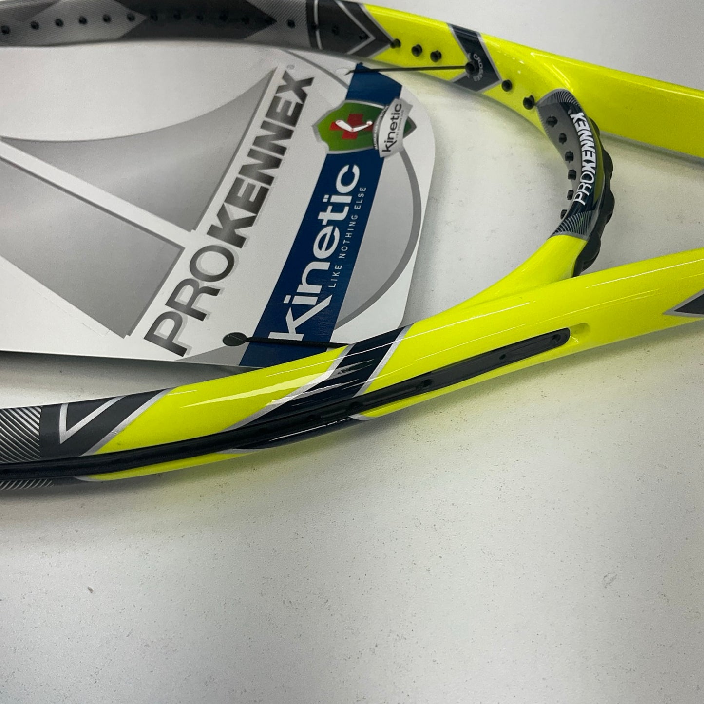 Pro Kennex Ki 5 320 Grip Size 4 1/4 Tennis Racket