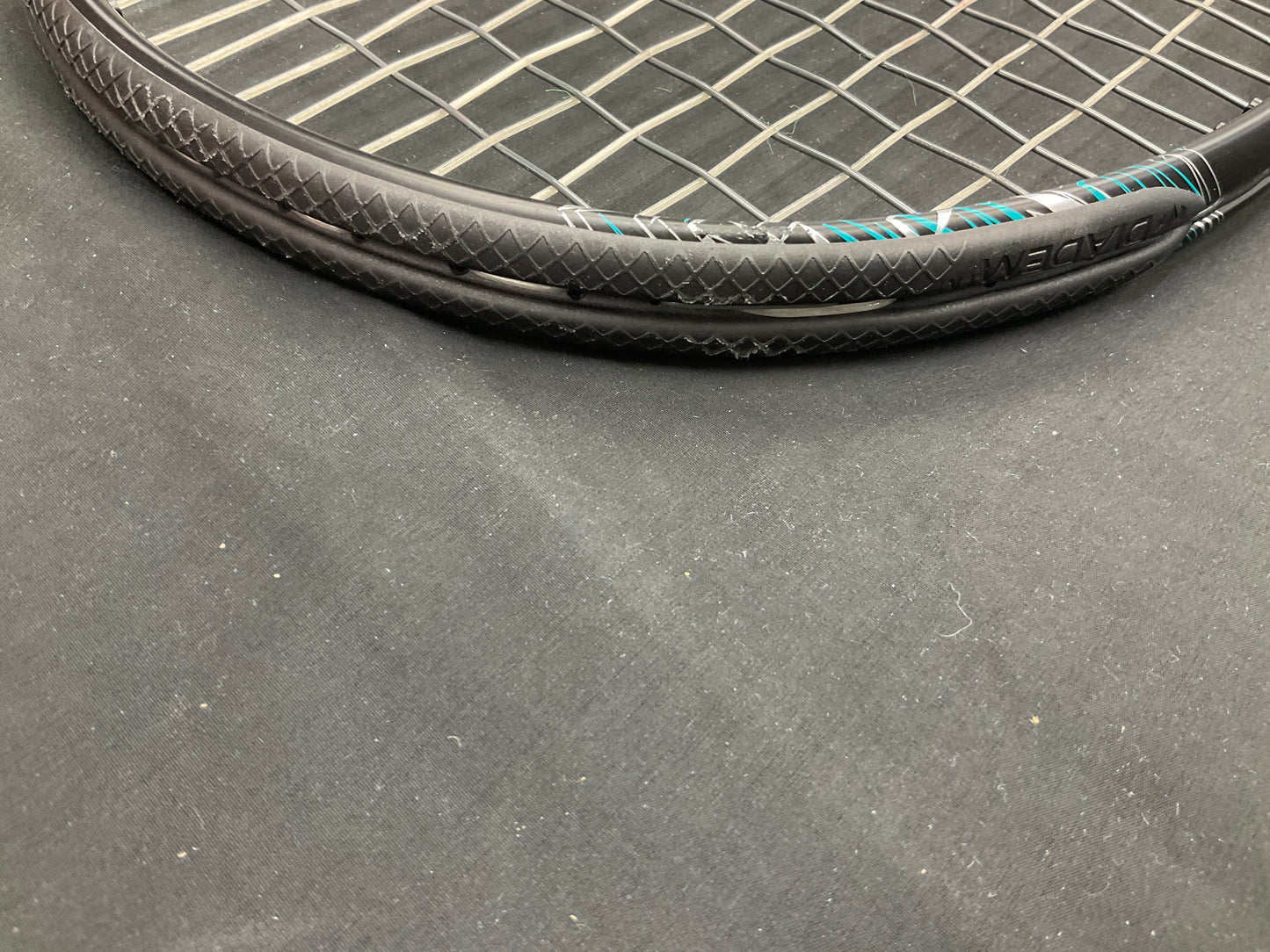 Diadem Nova 100 - 4 1/2 Grip Size