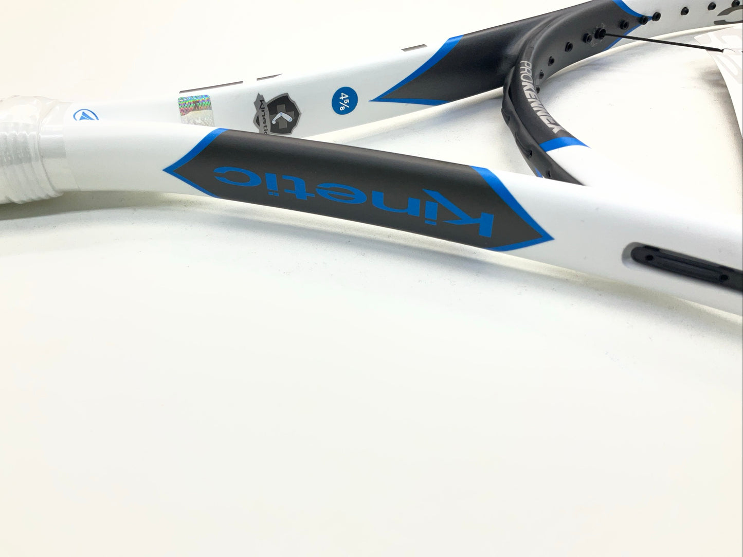 Pro Kennex Ki 15 260 Grip Size 5