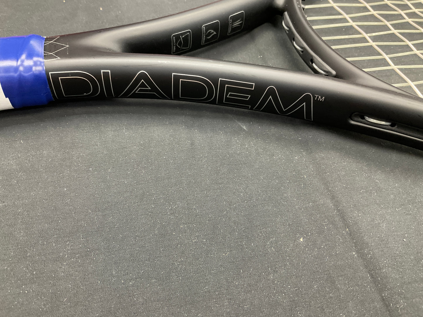 Diadem Nova 100 - 4 3/8 Grip Size