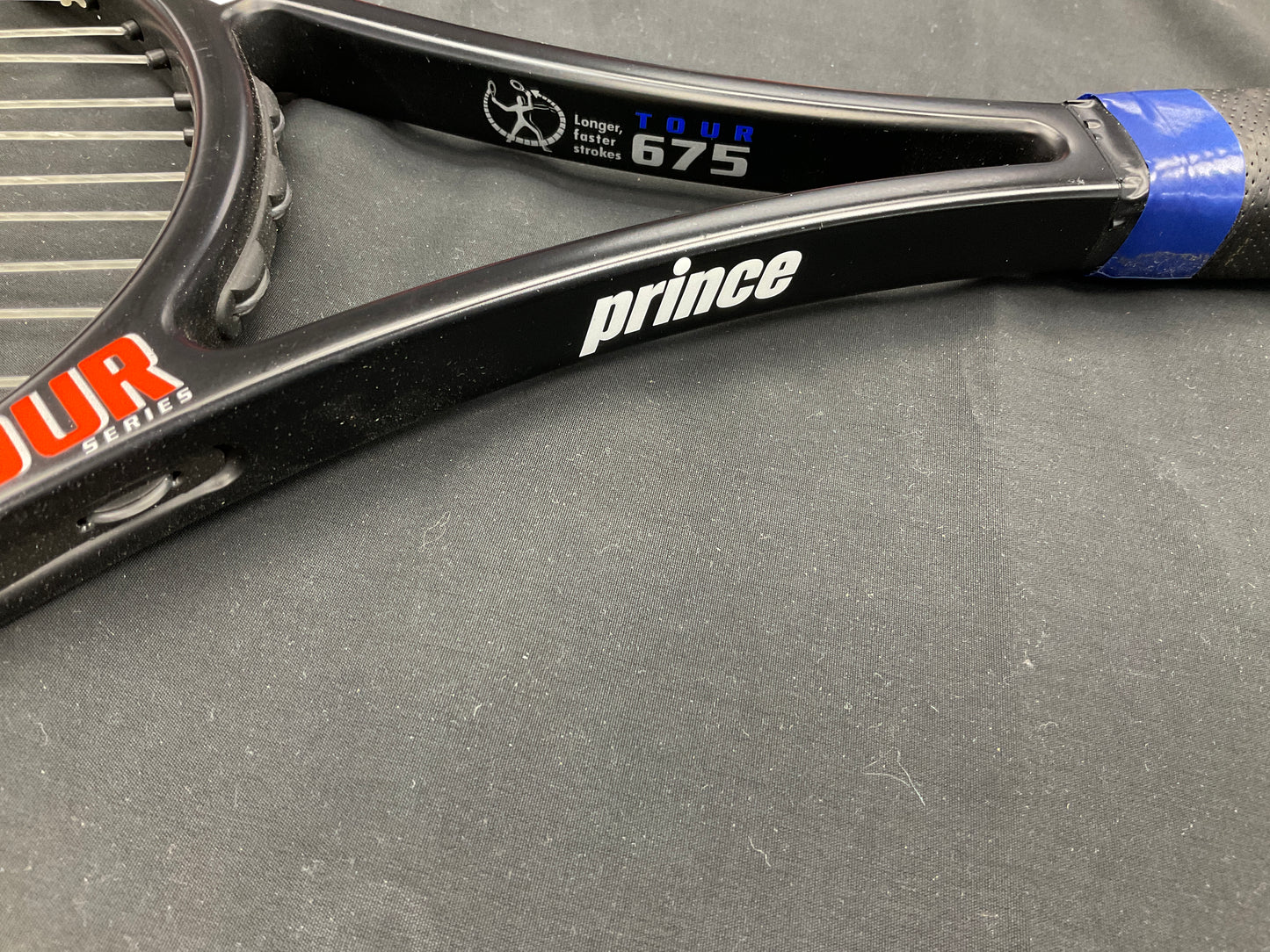 Prince Tour Diablo - 4 3/8 Grip Size