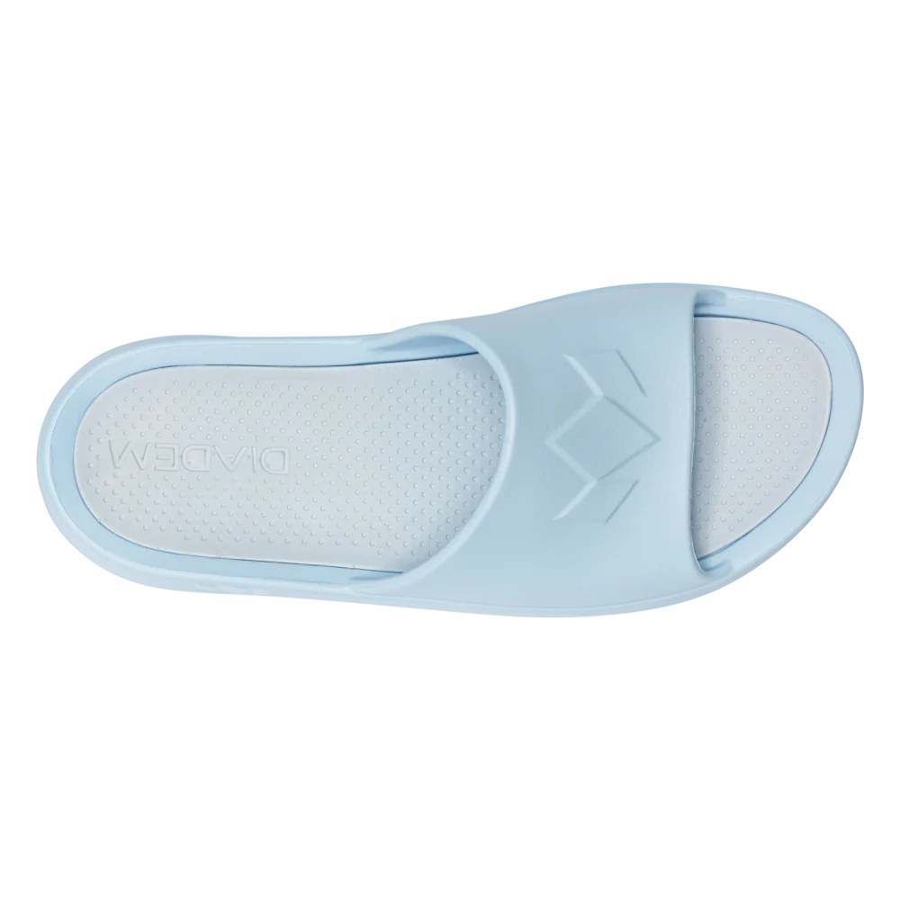 Diadem Court Slides (Arctic Mist)