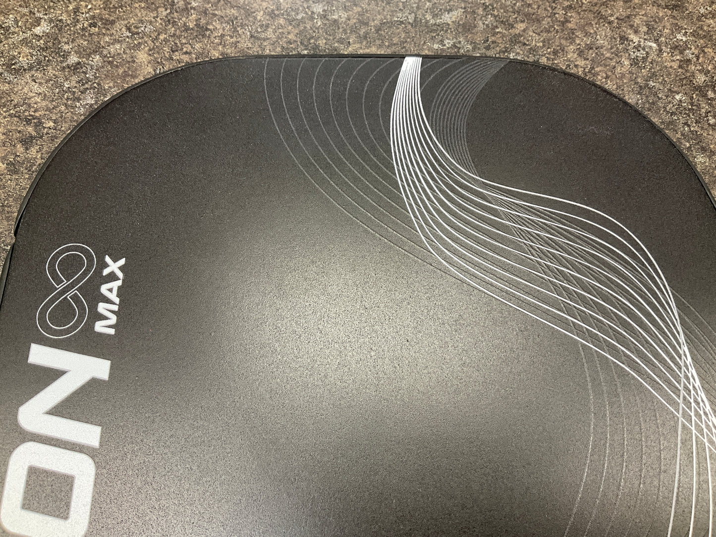 Used Diadem Icon Infinity Max Pickleball Paddle