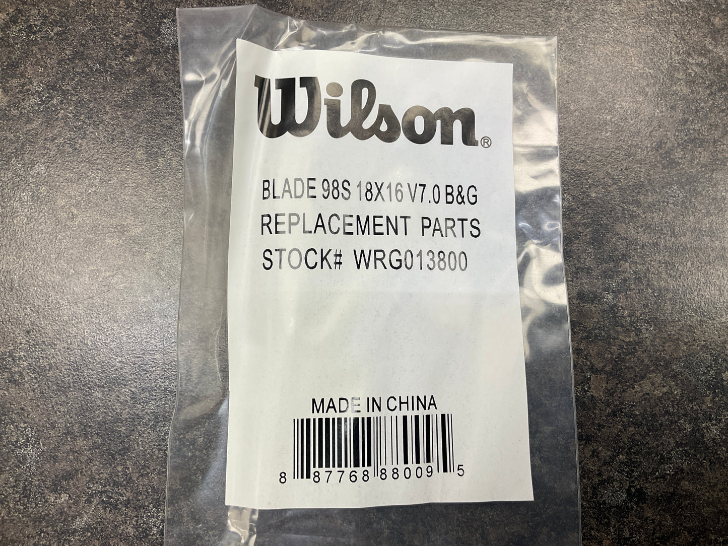 Wilson Blade 98S 18x16 V7.0 Grommet Stock# WRG013800